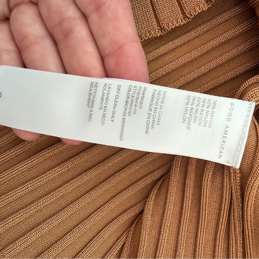 Good American Ribbed Tan Top - Picture 3 of 5